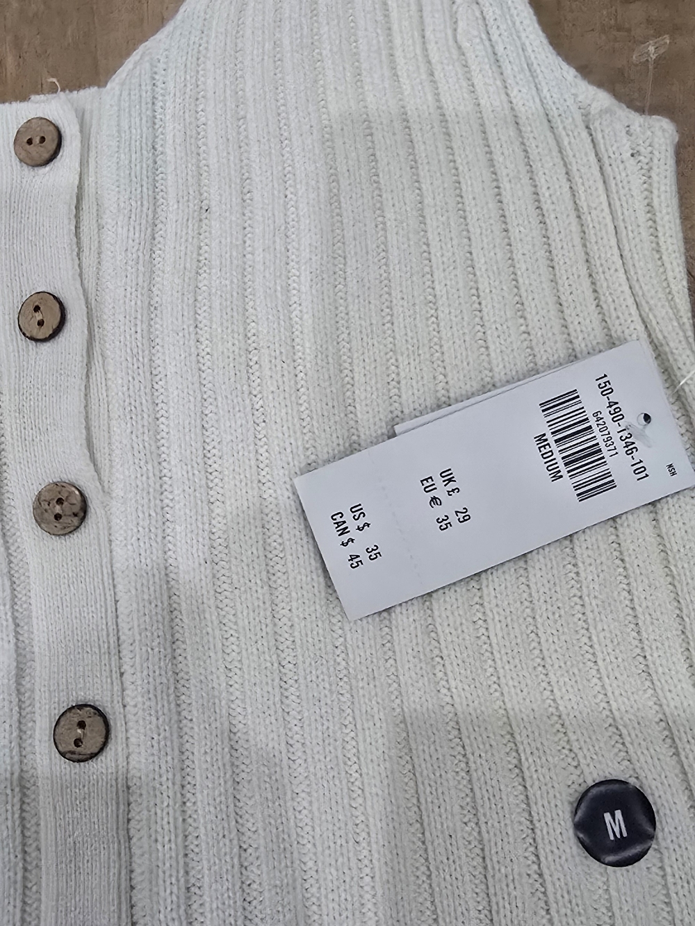 H&M Cream Ribbed Button-Front Knit Tank - Picture 2 of 6